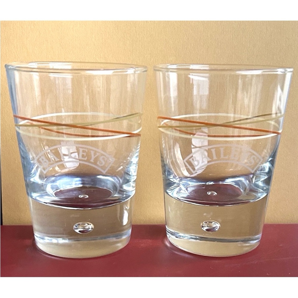 Bailey’s Irish Cream Liqueur Lowball Logo Bubble Base Color Stripes SET OF 2